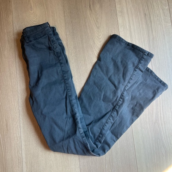 Fit Jeans - Picture 1 of 5